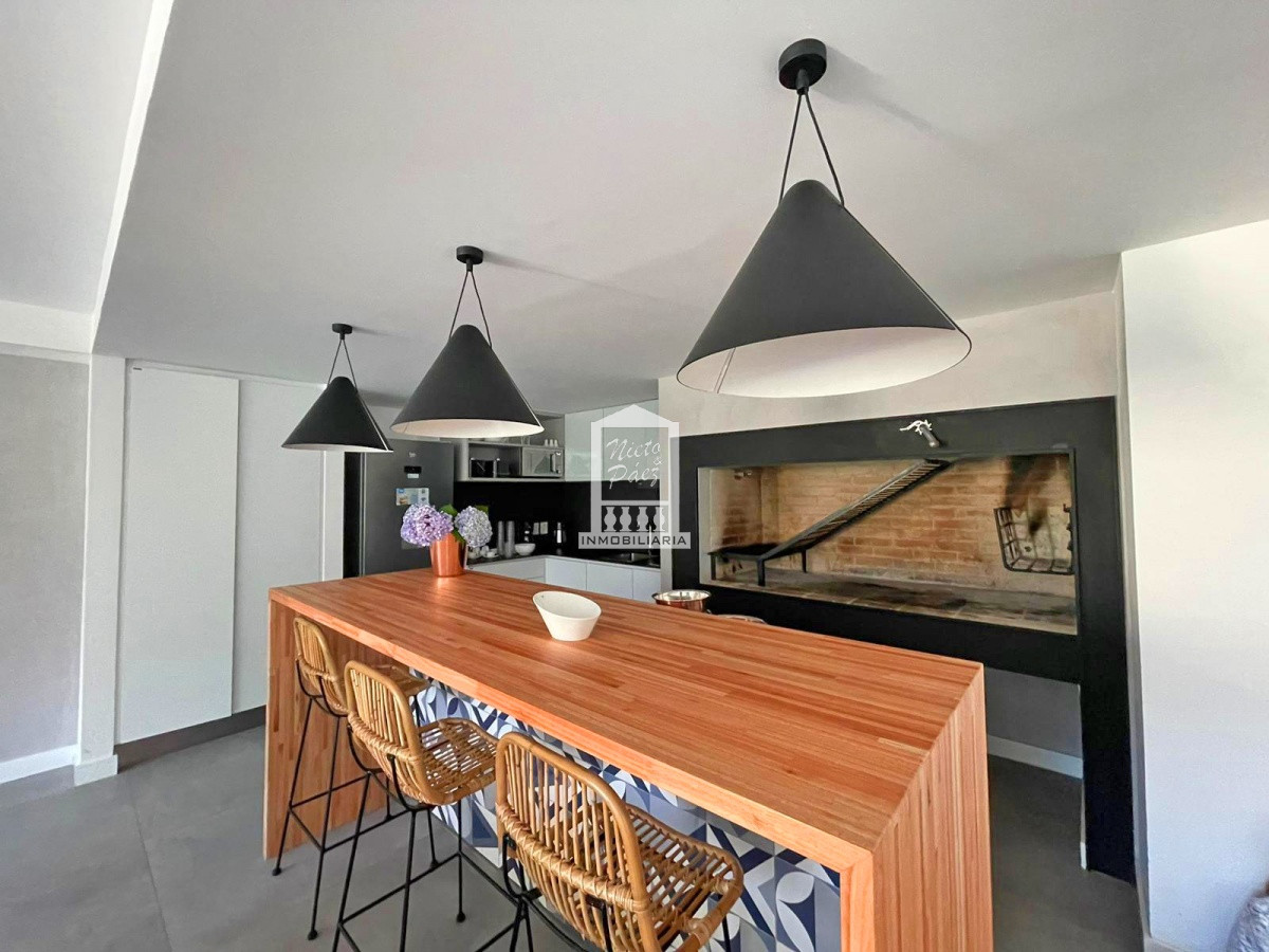 Apartamento ID.41270 - Penthouse duplex. 4 suites. Parrillero propio