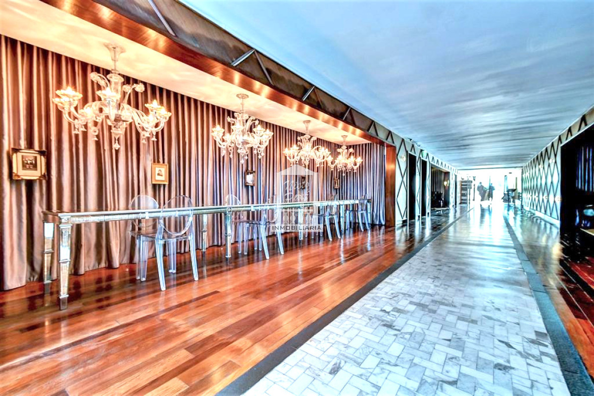 Apartamento ID.8422 - Esquinero, 2 dorm, con servicios de hotel. 