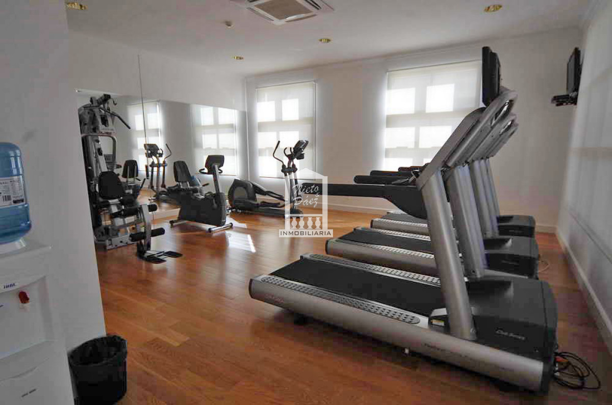Apartamento ID.40869 - Penthouse en Imperiale: 5 suites y piscina privada. 4 garajes.