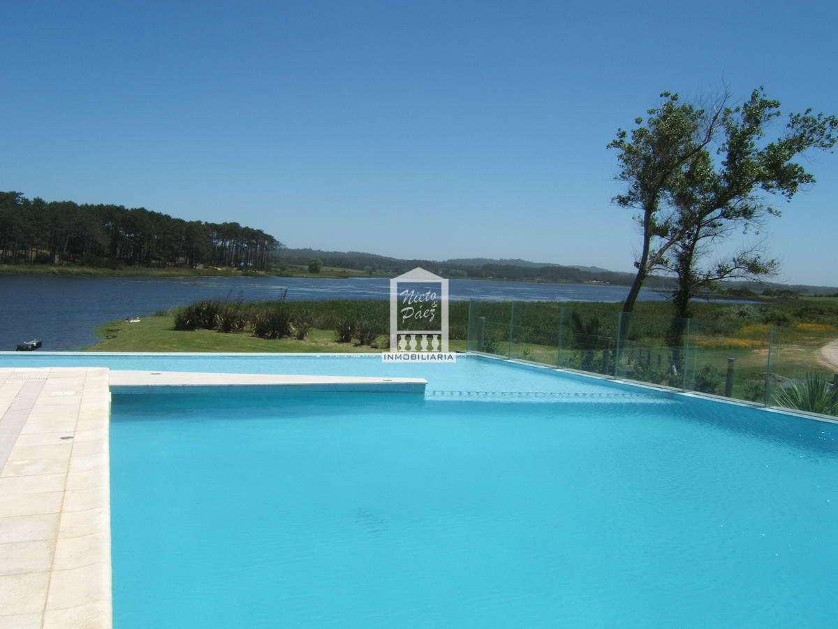 Apartamento ID.26114 - Penthouse con vista a la laguna y al mar. Lugar único e irrepetible