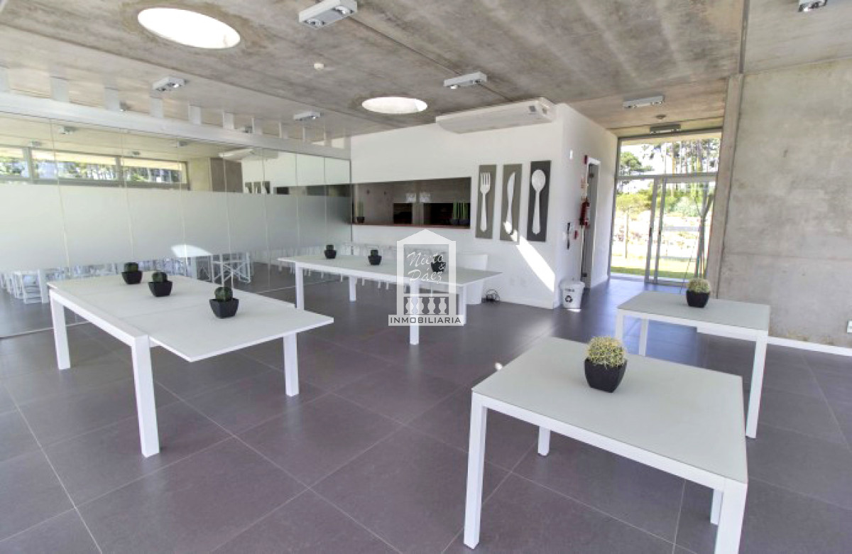 Apartamento ID.25606 - ONE PENTHOUSE, 334 m2 propios, 2 garajes