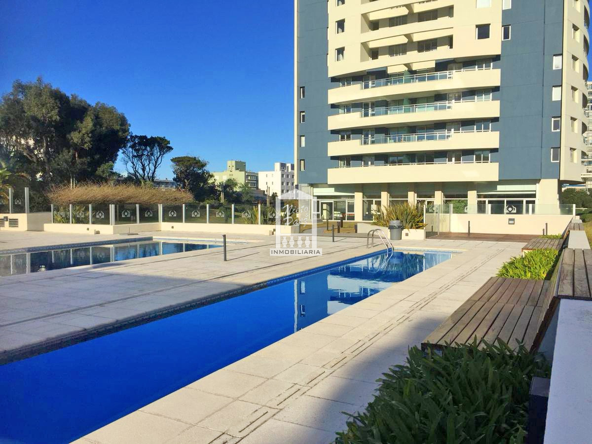 Apartamento ID.28995 - Playa Brava, 3 dorm y dep de servicio, full amenities. Losa radiante