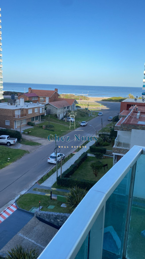 Apartamento ID.1157 - Amplio apartamento en Brava con parrillero y vista al mar