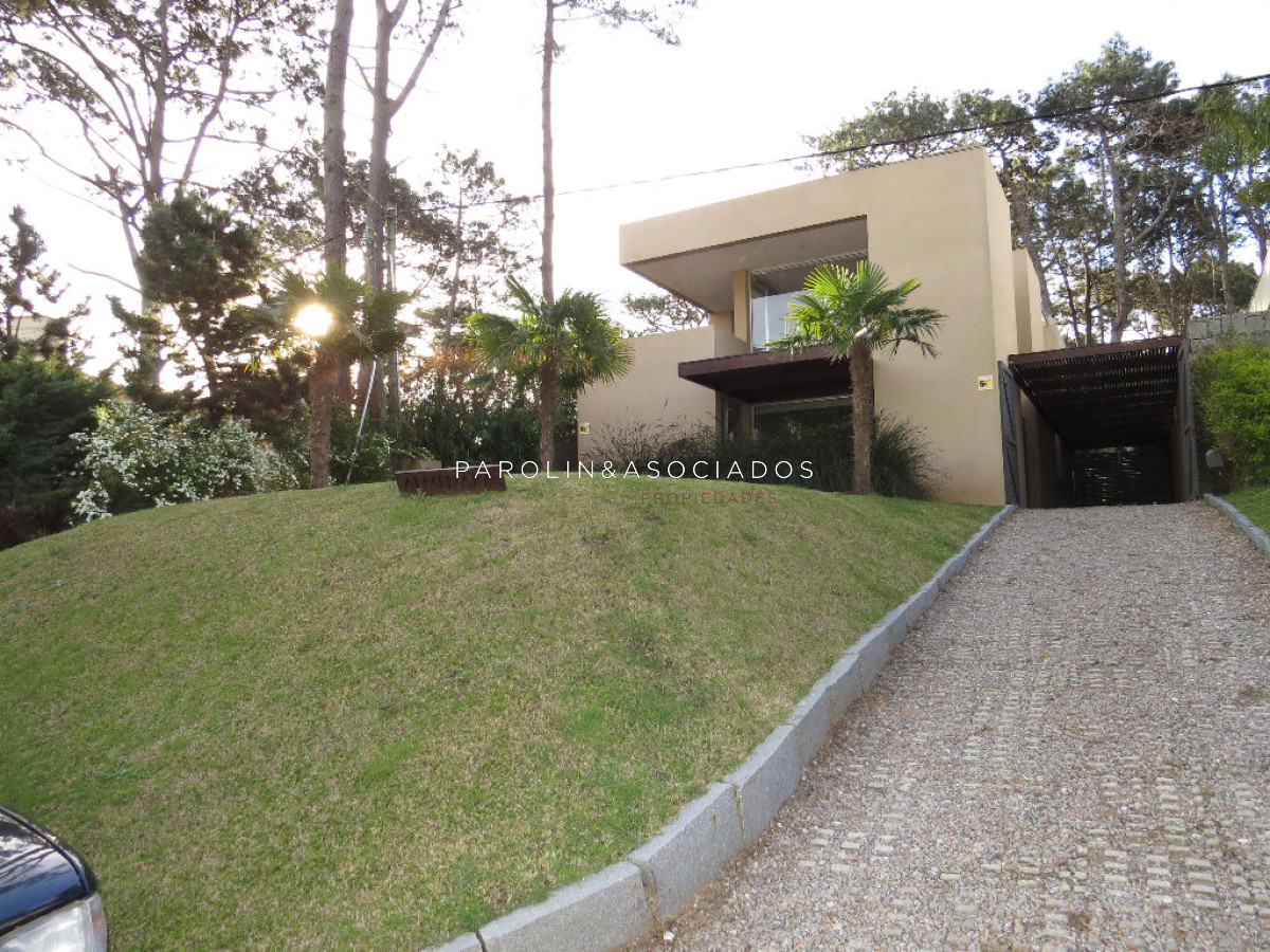 Montoya - GoPunta - Portal Inmobiliario de Punta del Este - Maldonado