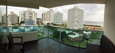 Torre con servicios en Brava