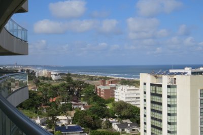 Apartamento en Punta del Este, Brava