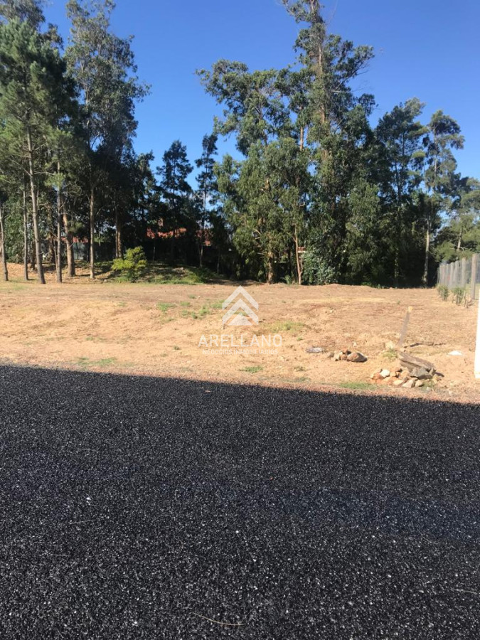 Terreno ID.854 - VENTA TERRENO EN BARRIO PRIVADO LA RESIDENCE PUNTA DEL ESTE