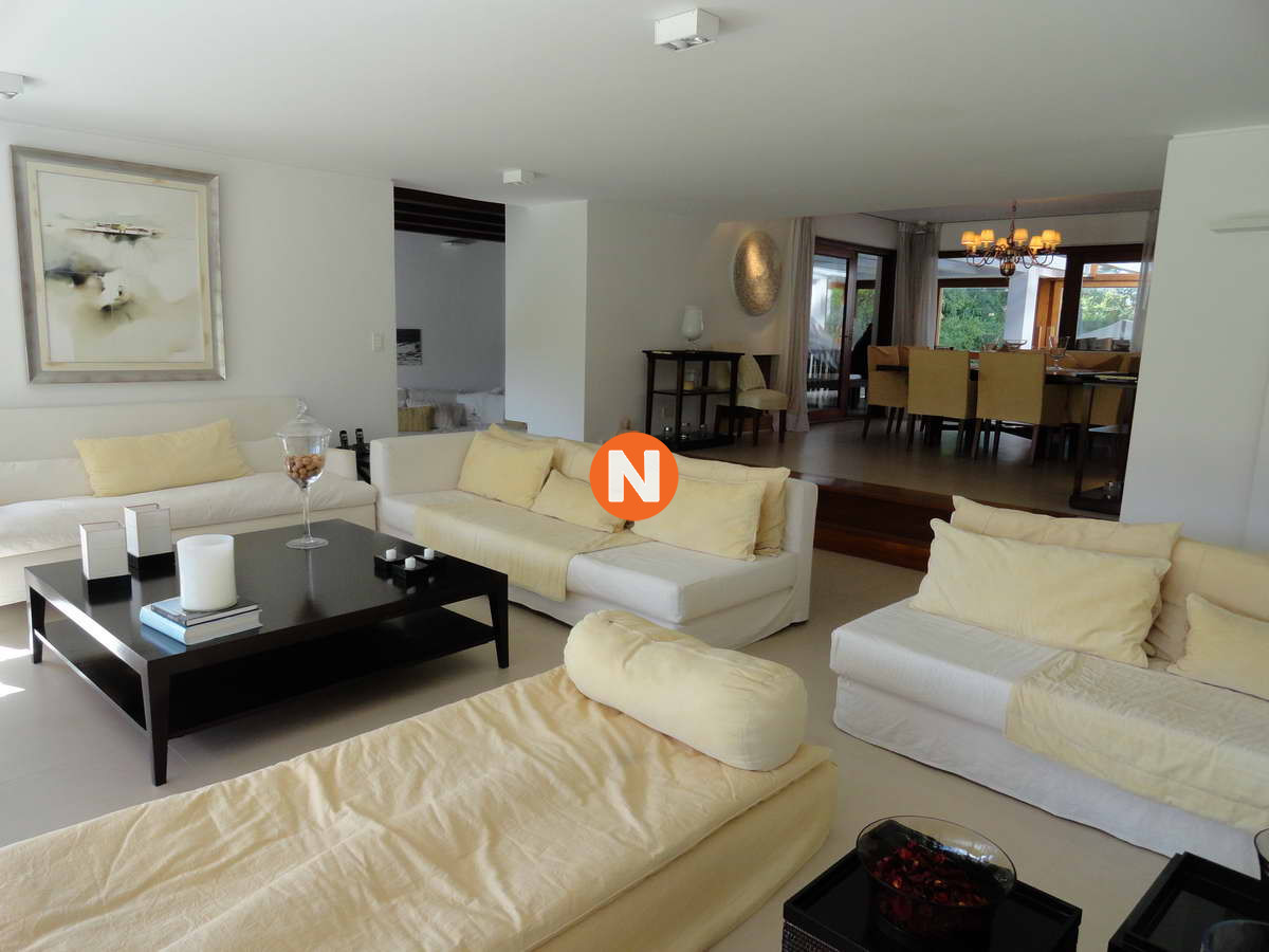 Casa Ref.219425 - OPORTUNIDAD !! CASA PDA 16 PLAYA MANSA