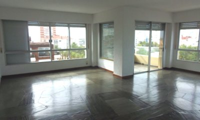 Apartamento en Punta del Este, Península