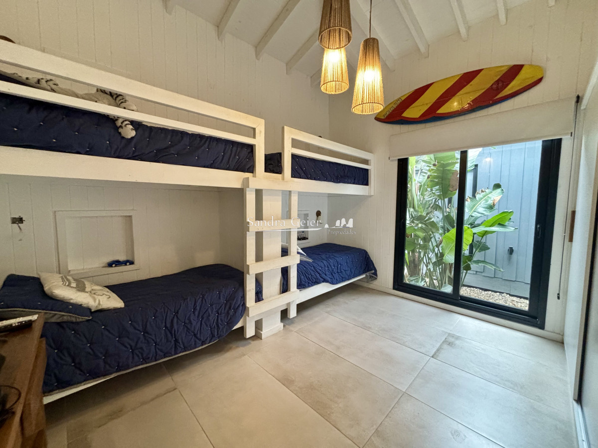 Casa ID.3043 - Casa en venta de 3 dormitorios, en Barrio privado Don Miguel, La Barra