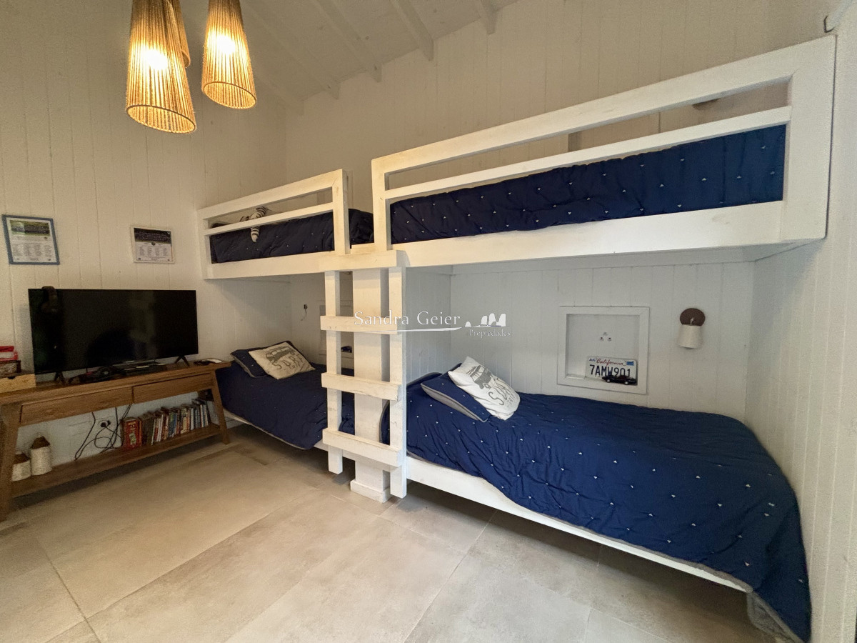 Casa ID.3043 - Casa en venta de 3 dormitorios, en Barrio privado Don Miguel, La Barra