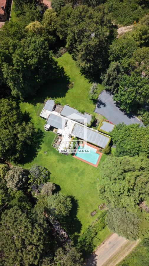 Casa ID.40910 - Casa en venta de 5 dormitorios en el Golf