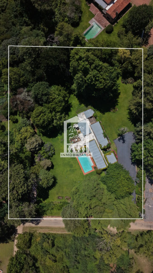 Casa ID.40910 - Casa en venta de 5 dormitorios en el Golf