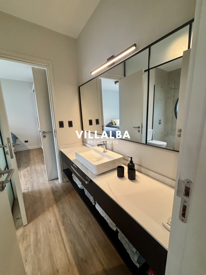 Apartamento ID.4202 - Casa en venta de 4 dormitorios, en Rincon del Indio 