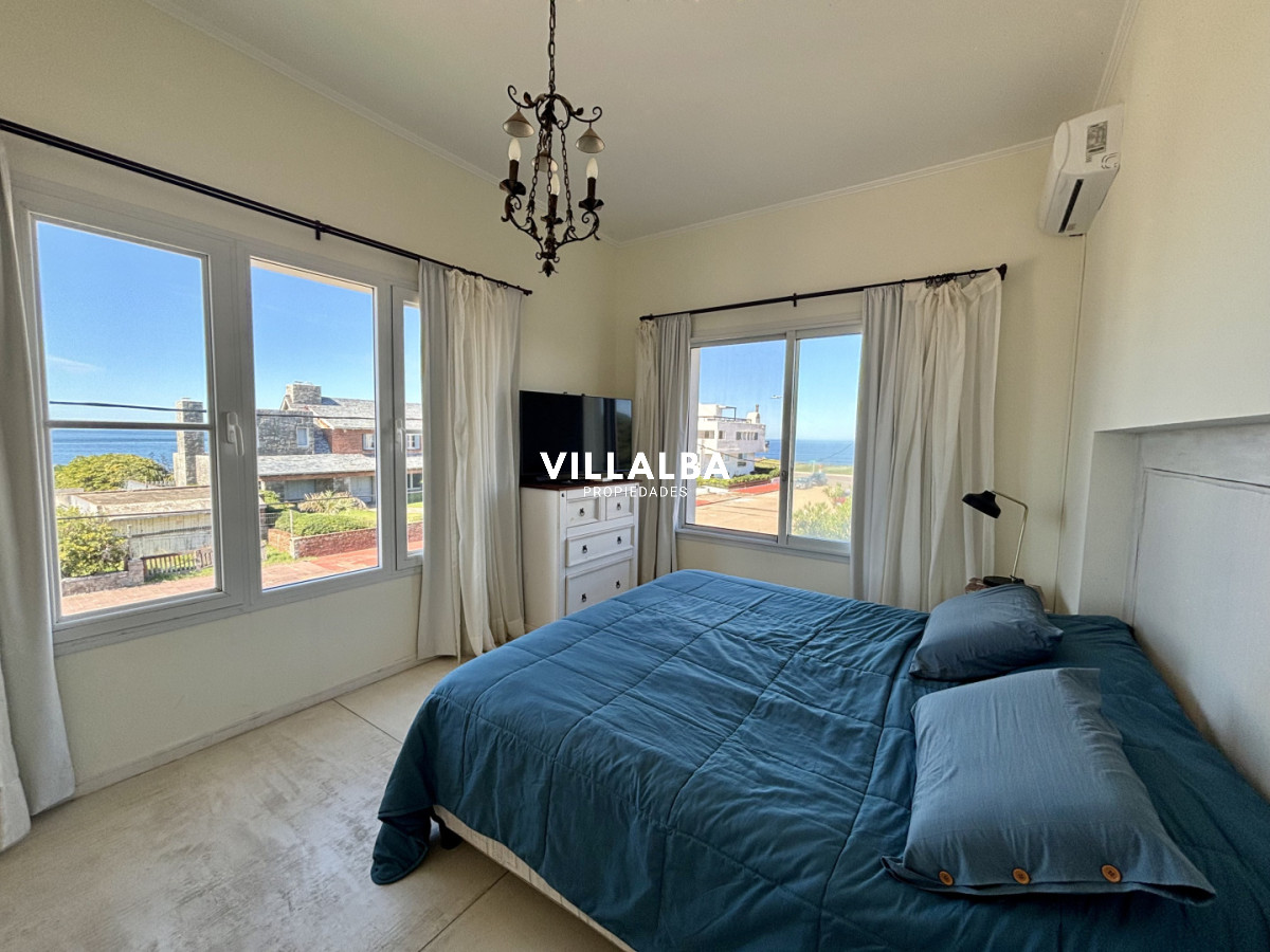 Apartamento ID.4191 - Casa en venta de 4 dormitorios, en la Península