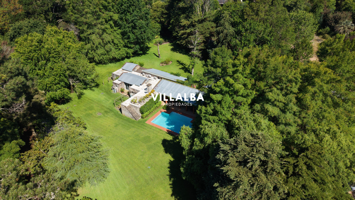 Casa ID.4195 - Casa en venta de 5 dormitorios en el Golf