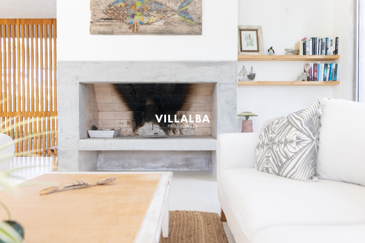 Casa ID.4201 - Casa en venta de 4 dormitorios, en Rincon del Indio 