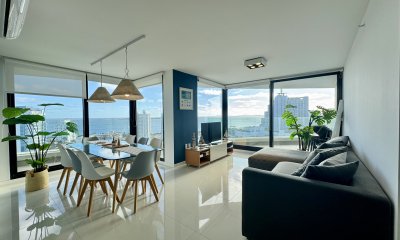 Apartamento en venta de 3 suites, en Aidy Grill, edificio Art Tower