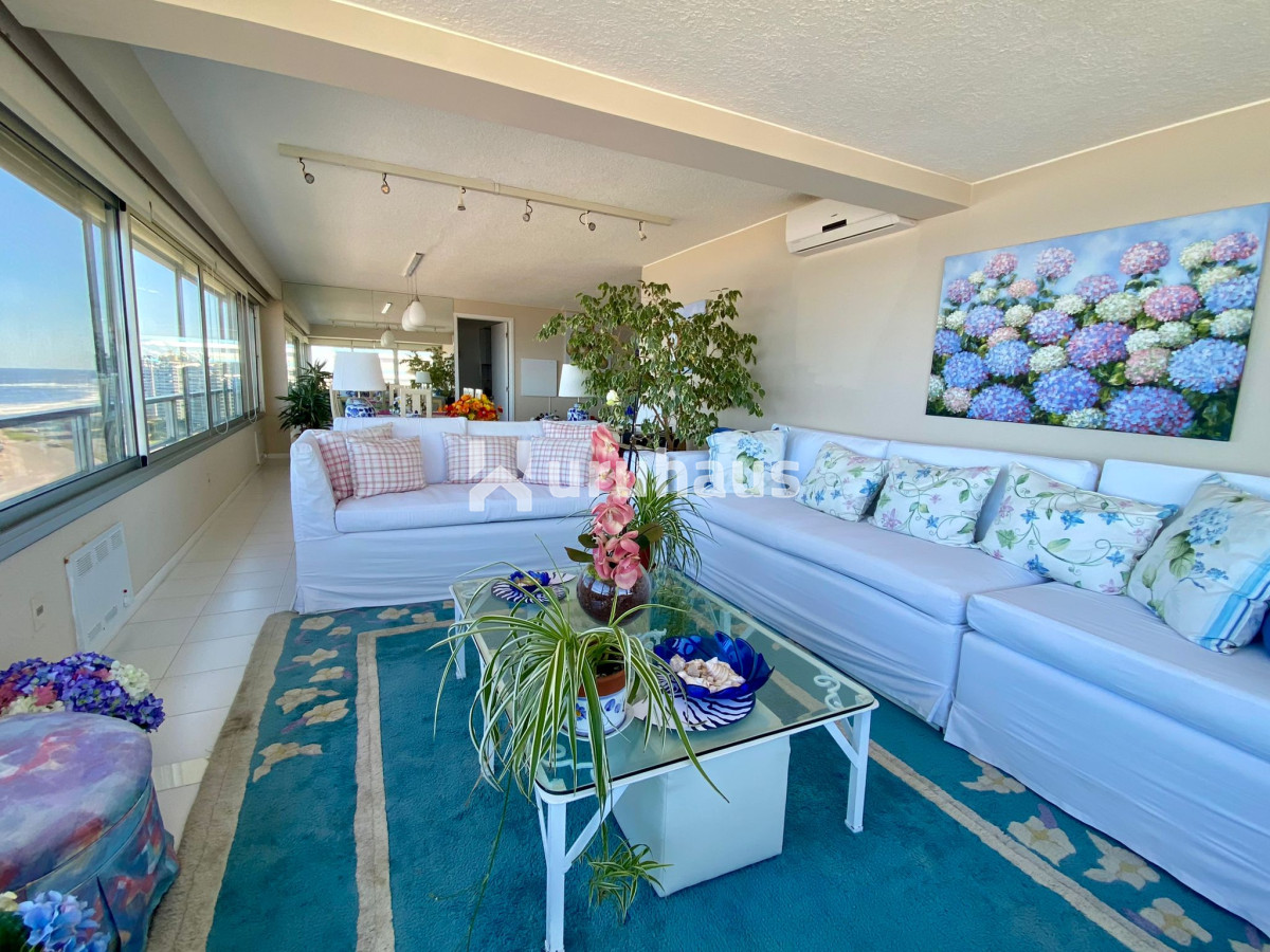 Aidy Grill - GoPunta - Portal Inmobiliario de Punta del Este - Maldonado