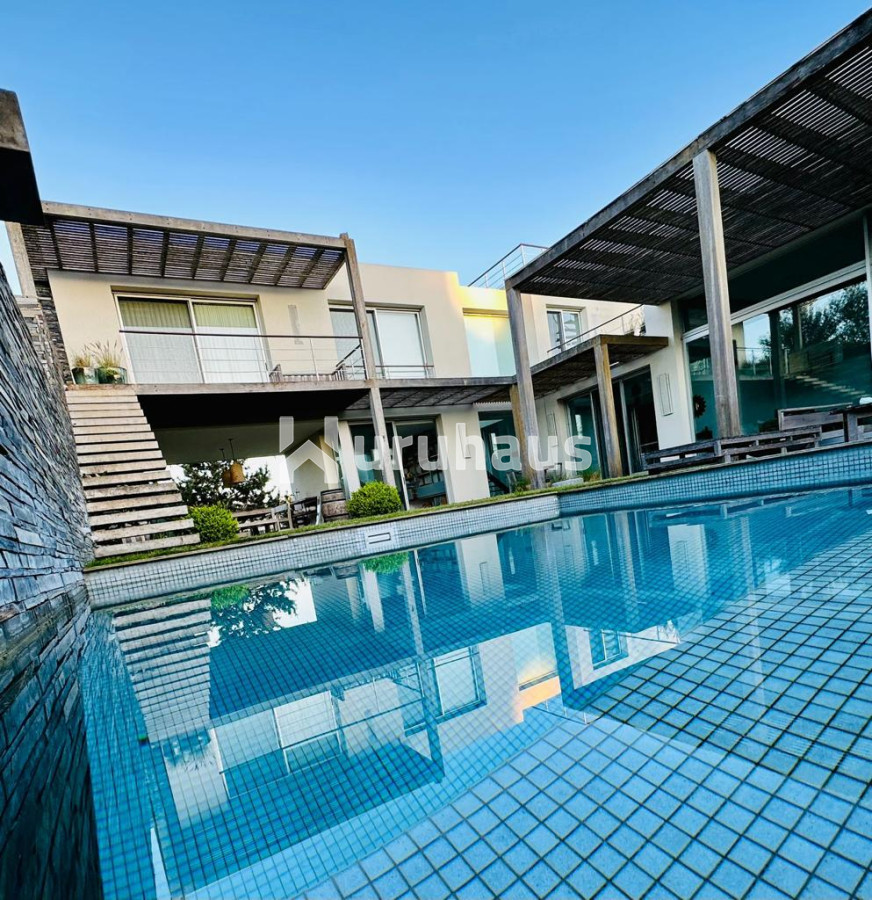 Club de Mar - GoPunta - Portal Inmobiliario de Punta del Este - Maldonado
