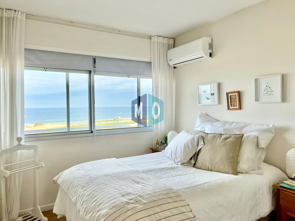 Apartamento ID.755 - Apartamento en Venta, de 2 dormitorios, playa brava! Reciclado! 