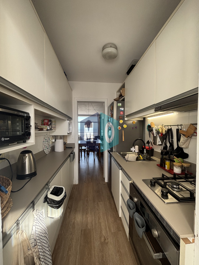 Apartamento ID.755 - Apartamento en Venta, de 2 dormitorios, playa brava! Reciclado! 