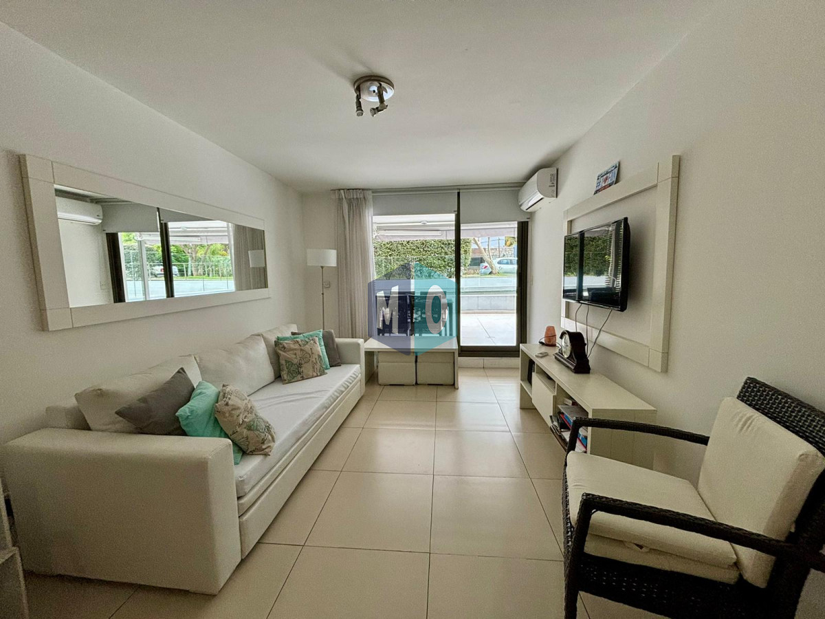 Apartamento ID.754 - Apartamento en venta de 2 dormitorios en Edificio Unique, Pedragosa Sierra 