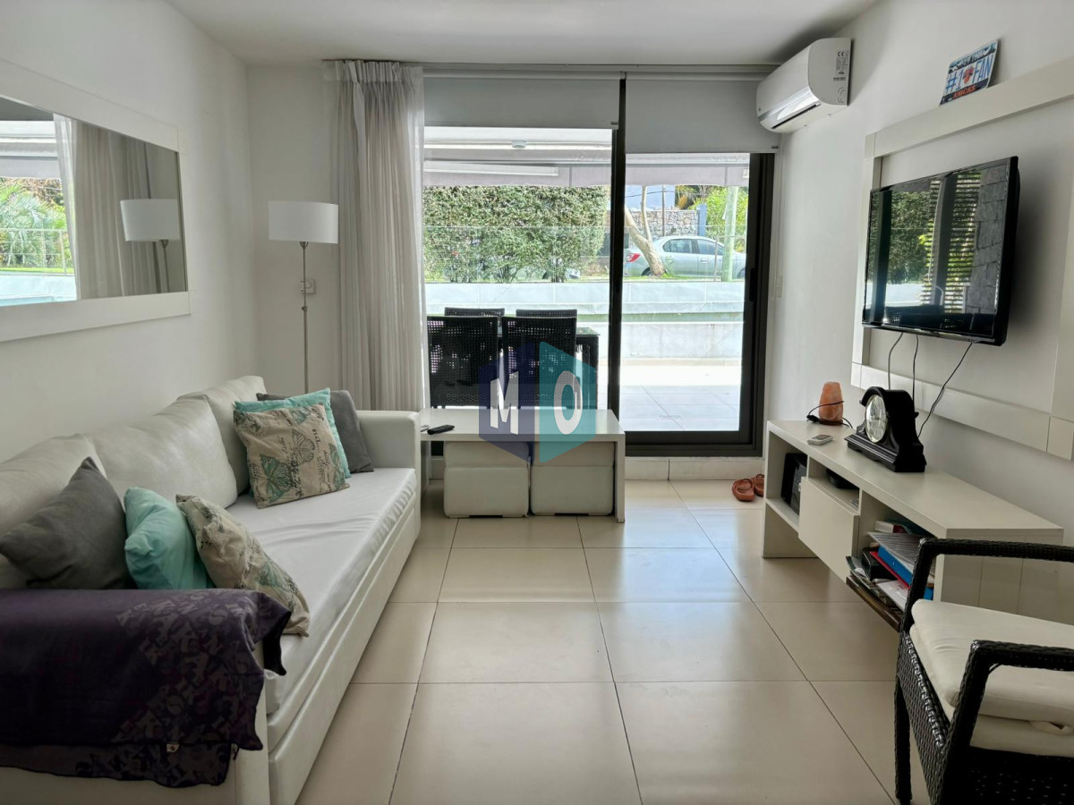 Apartamento ID.754 - Apartamento en venta de 2 dormitorios en Edificio Unique, Pedragosa Sierra 