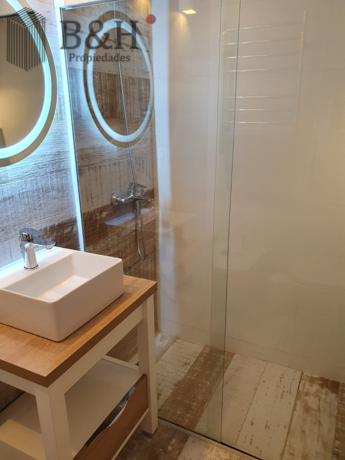 Apartamento ID.6452 - Apartamento en venta de 3 dormitorios en zona Punta Shopping, Punta del Este
