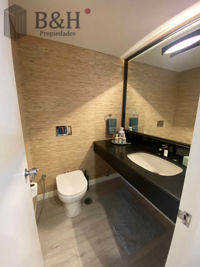 Apartamento ID.1270 - Apartamento en alquiler playa brava, frente al mar! 