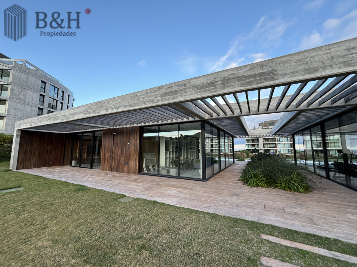 Apartamento ID.3576 - Apartamento en alquiler temporal, de 3 dormitorios en suite, en Manantiales, Aldeana