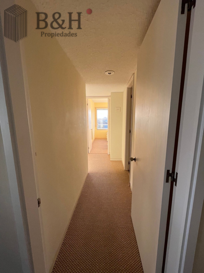 Apartamento ID.685 - Apartamento en venta playa brava - piso alto en Tiburon II