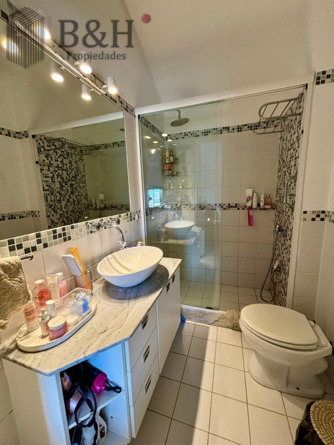 Apartamento ID.7631 - Apartamento en venta de 2 dormitorios, en peninsula.