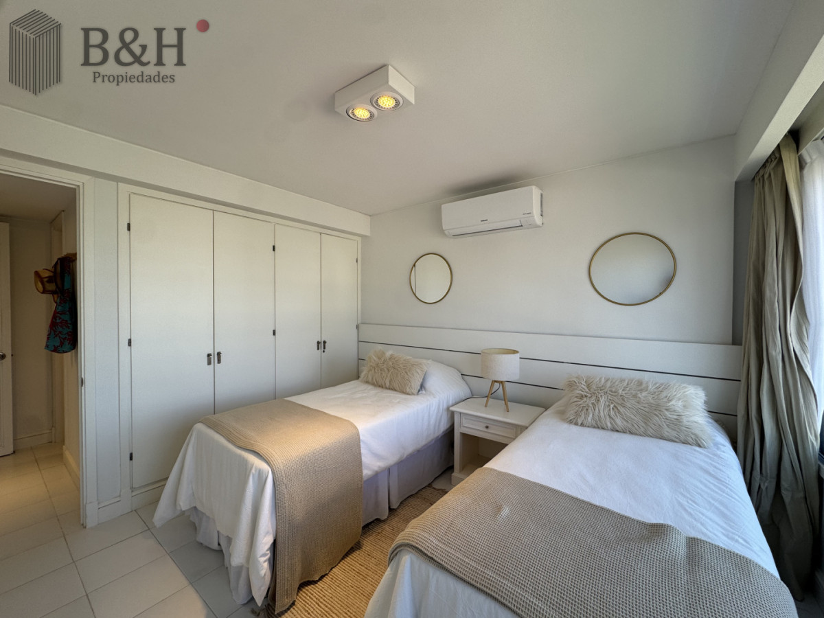 Apartamento ID.1597 - Apartamento en alquiler temporal, de 3 dormitorios. en zona brava!
