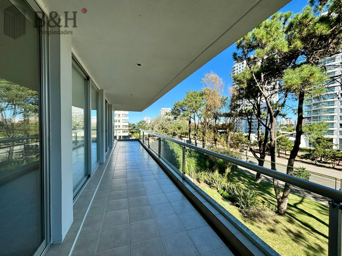 Apartamento ID.6701 - Apartamento en alquiler invernal, de 3 dormitorios, en Roosevelt