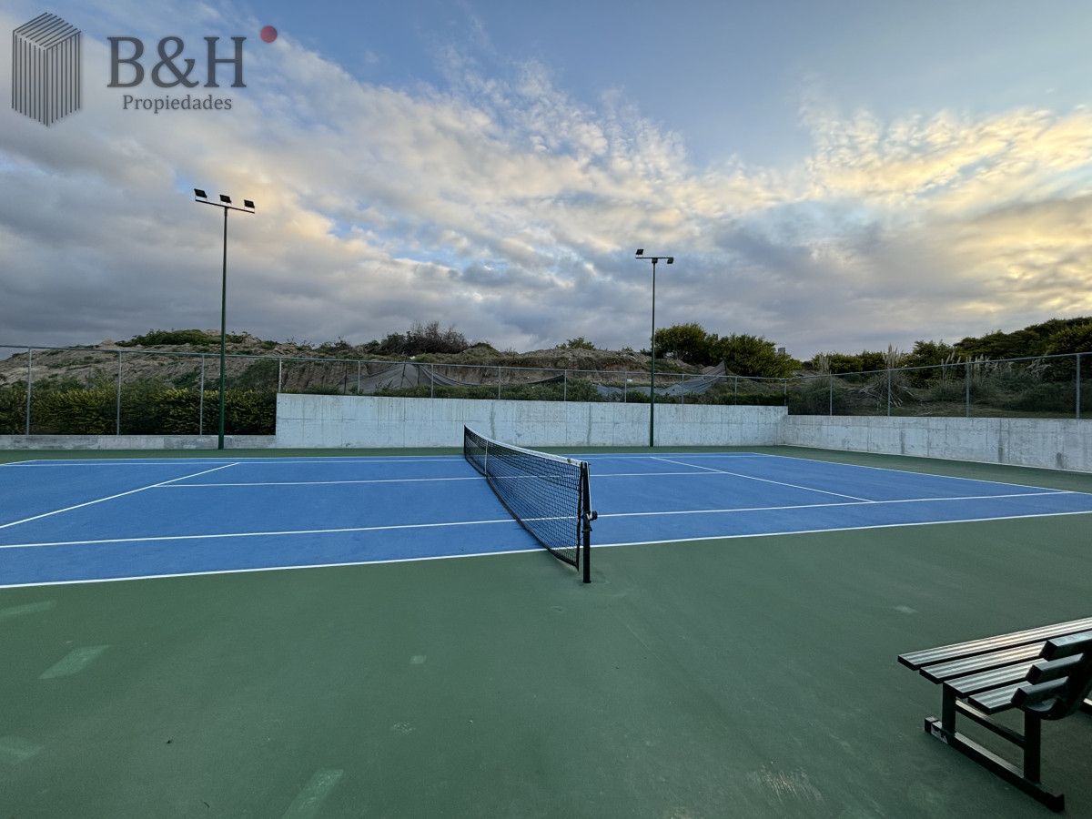 Apartamento ID.3576 - Apartamento en alquiler temporal, de 3 dormitorios en suite, en Manantiales, Aldeana