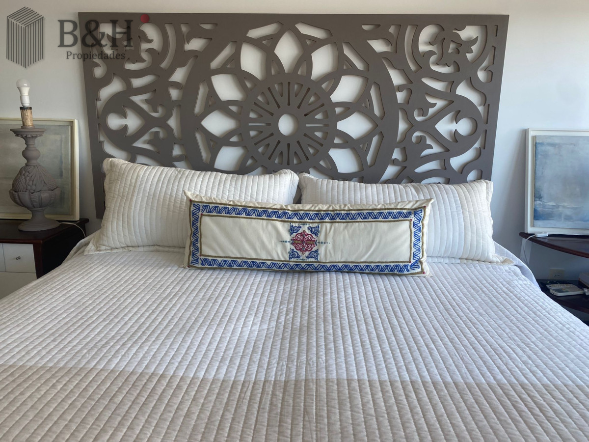 Apartamento ID.1270 - Apartamento en alquiler playa brava, frente al mar! 