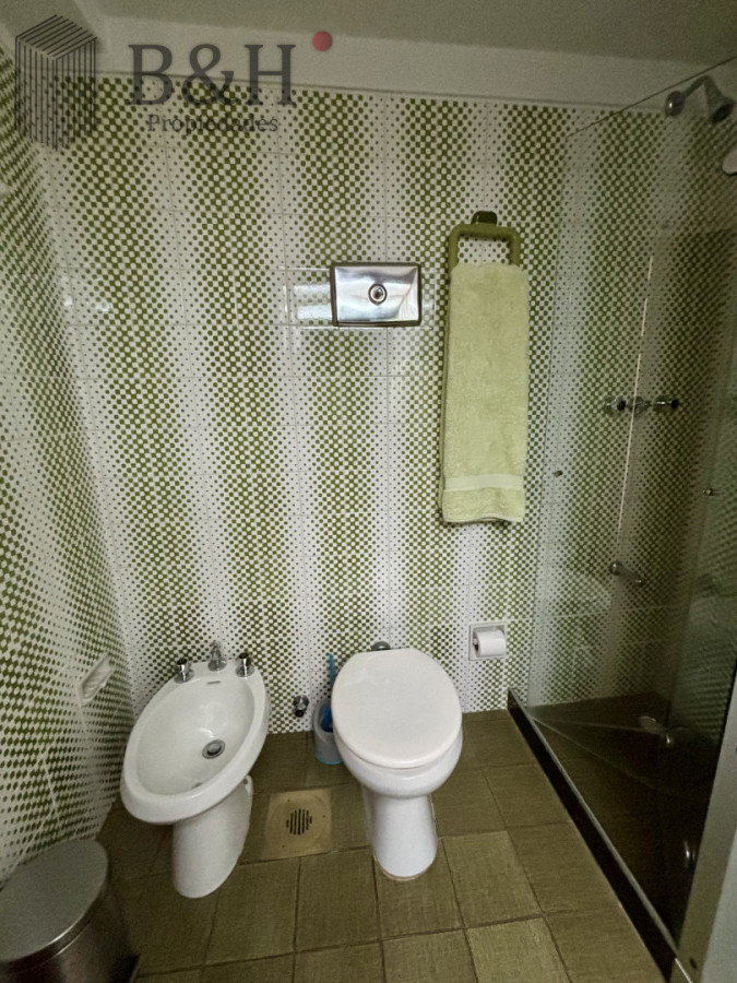 Apartamento ID.7445 - Venta apartamento 2 dormitorios y medio en Península 