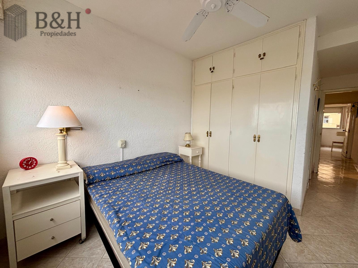 Apartamento ID.6453 - Apartamento en venta de 2 dormitorios, en playa Brava 