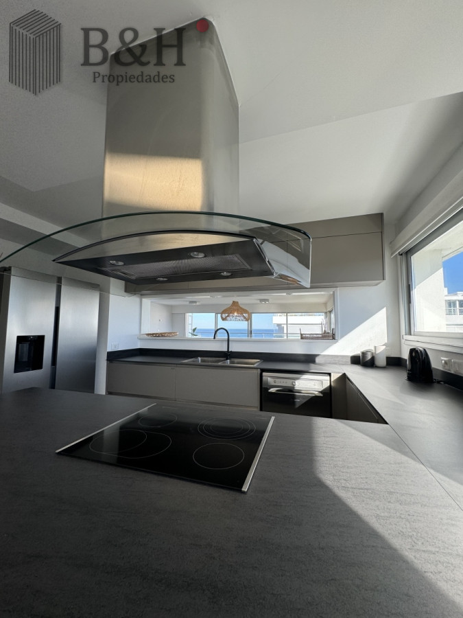 Brava - GoPunta - Portal Inmobiliario de Punta del Este - Maldonado