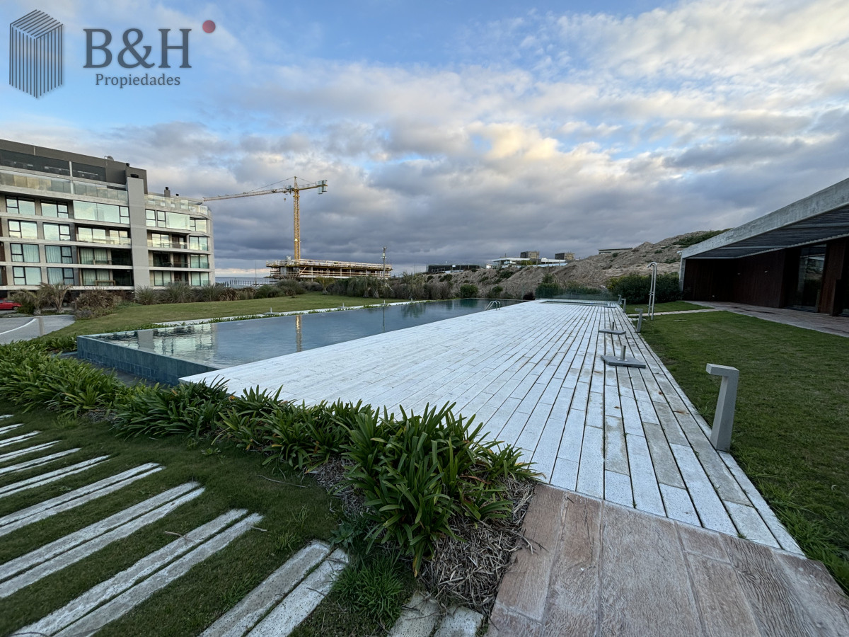 Apartamento ID.3576 - Apartamento en alquiler temporal, de 3 dormitorios en suite, en Manantiales, Aldeana