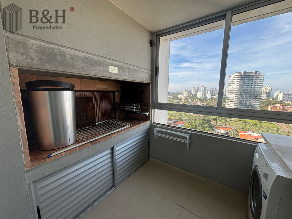 Apartamento ID.5055 - Apartamento en alquiler invernal de 3 suites en Gala Tower playa mansa
