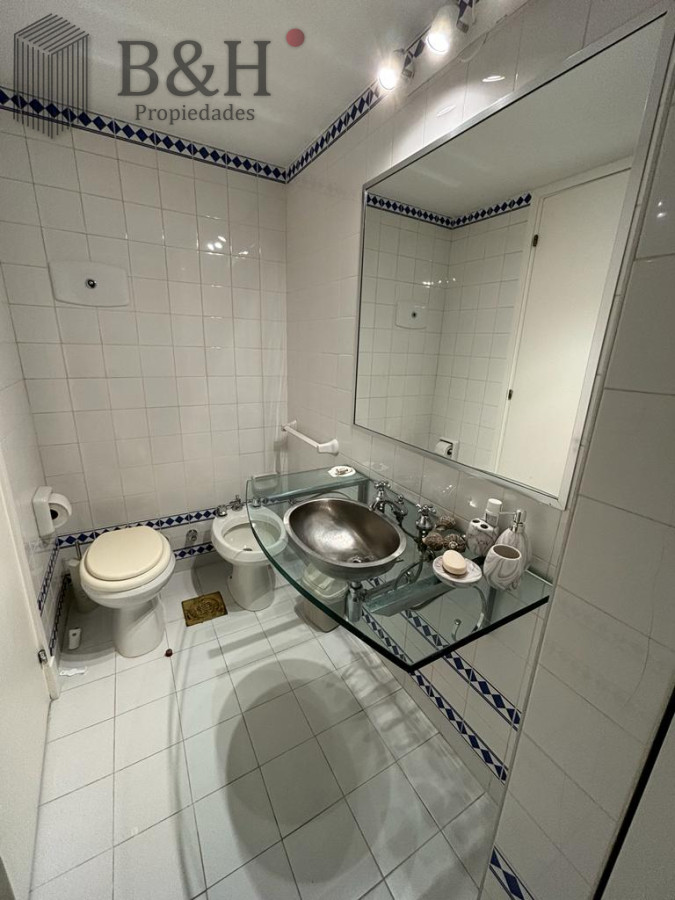 Apartamento ID.1597 - Apartamento en alquiler temporal, de 3 dormitorios. en zona brava!