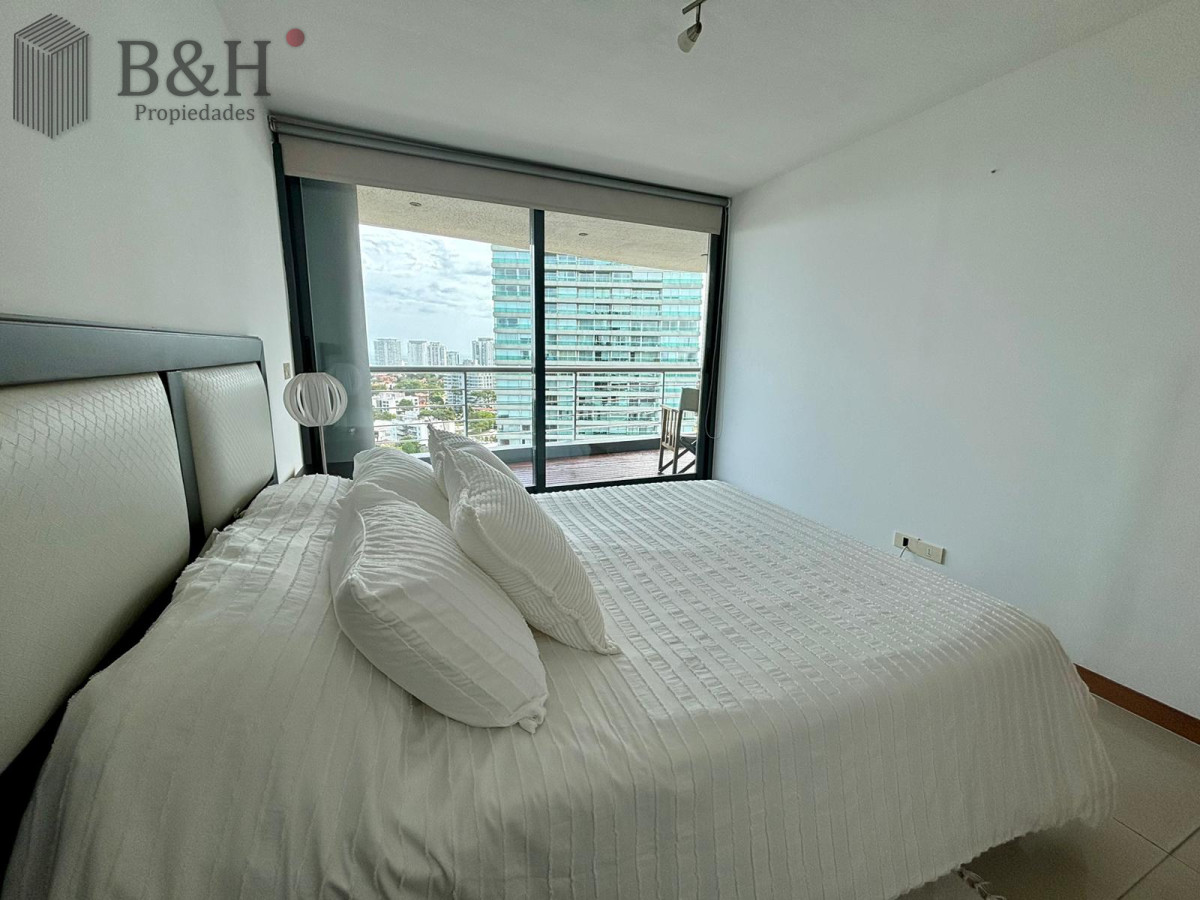Apartamento ID.1596 - Apartamento en alquiler temporal, de 1 dormitorio y medio, en Torre 360