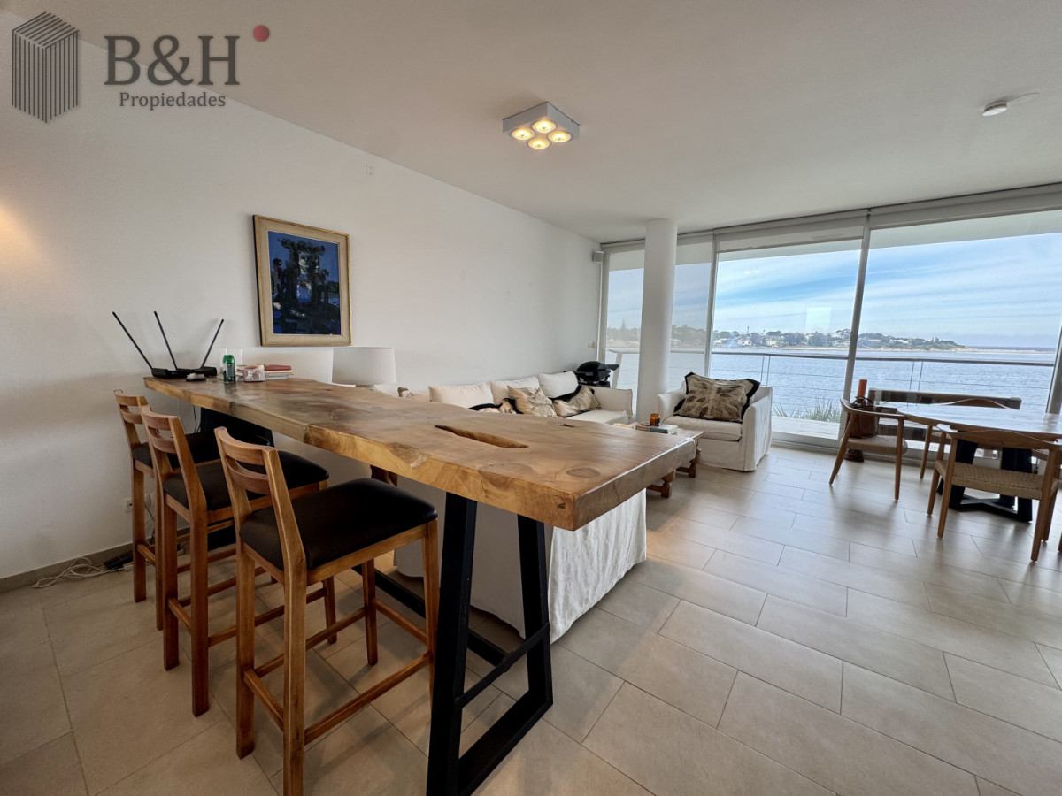 Apartamento ID.3647 - Apartamento en venta de 3 dormitorios en La Barra
