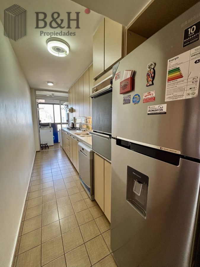 Apartamento ID.7445 - Venta apartamento 2 dormitorios y medio en Península 