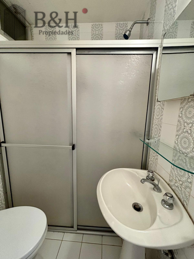 Apartamento ID.6453 - Apartamento en venta de 2 dormitorios, en playa Brava 