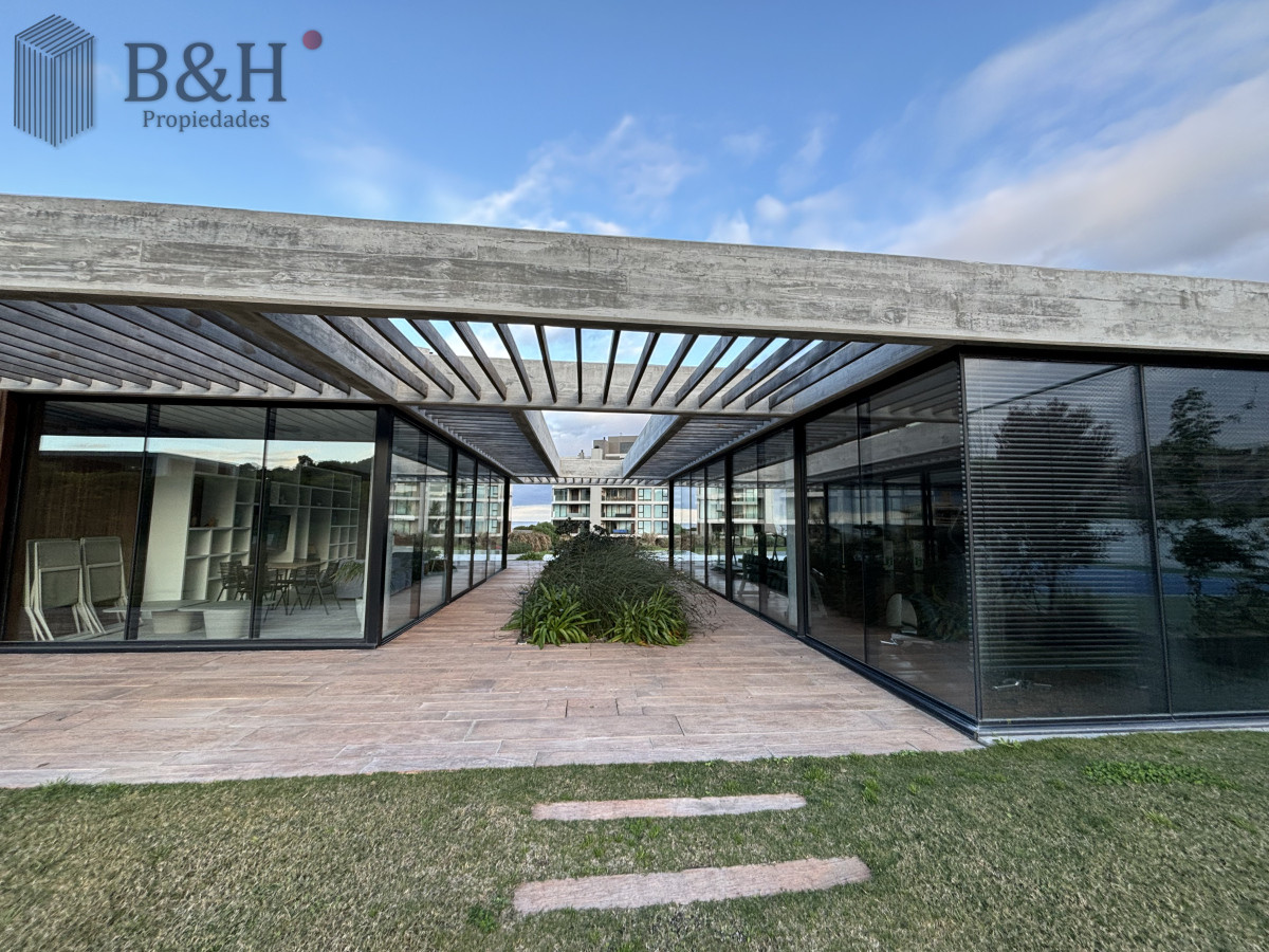 Apartamento ID.3576 - Apartamento en alquiler temporal, de 3 dormitorios en suite, en Manantiales, Aldeana