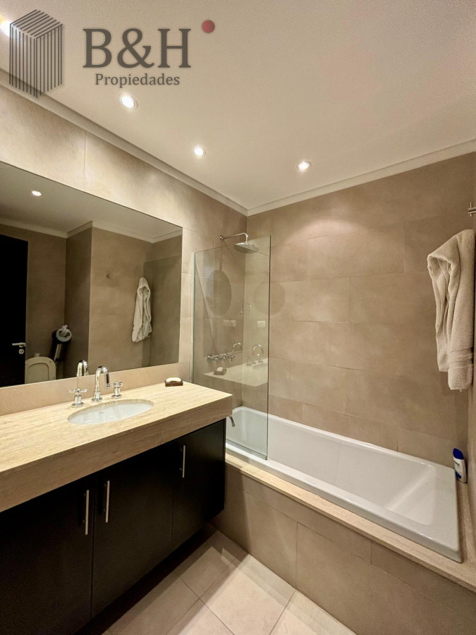 Apartamento ID.3647 - Apartamento en venta de 3 dormitorios en La Barra