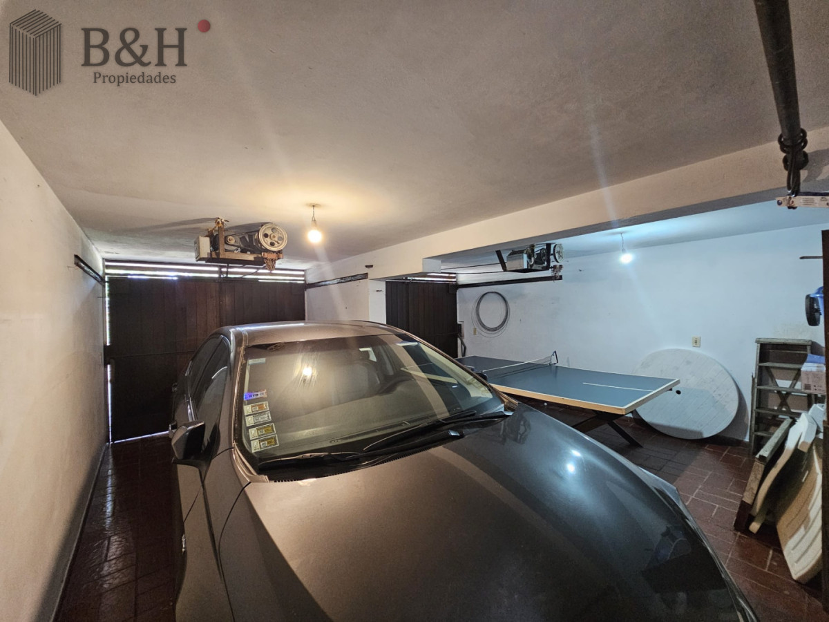 Casa ID.6424 - Gran casa en venta en zona comercial de Lugano San Rafael